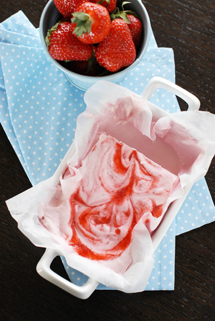 Könnyű édességek eperrel a forró hétvégére