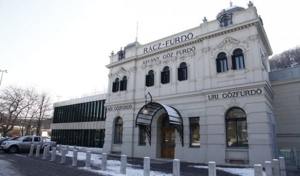 5 meglepő dolog a budapesti fürdőkről