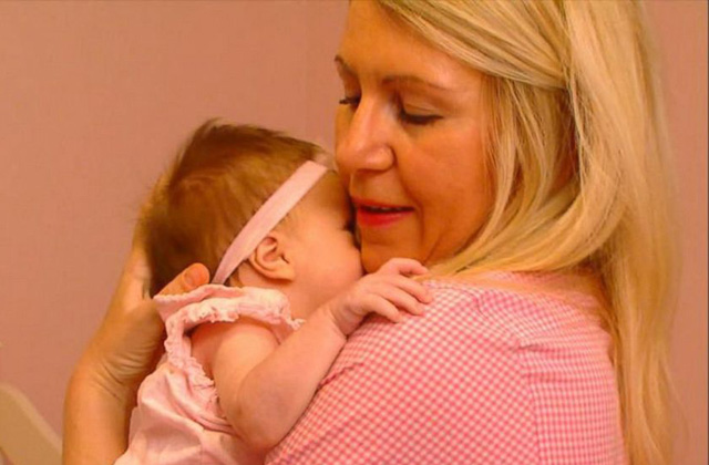 Nyitott szívműtét közben szült