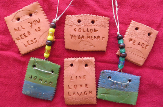 Szórakoztató tevékenységek betűtésztával kicsiknek és nagyoknak is