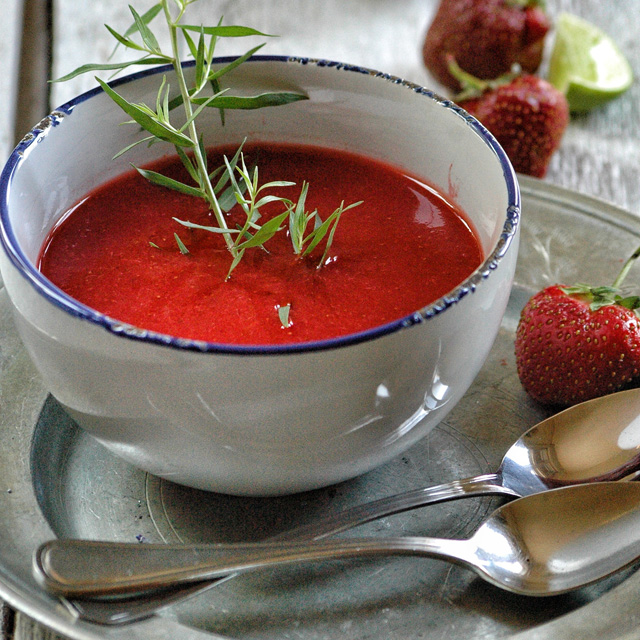 Szatmári Feri: különleges hideg levesek nyári éjszakákra