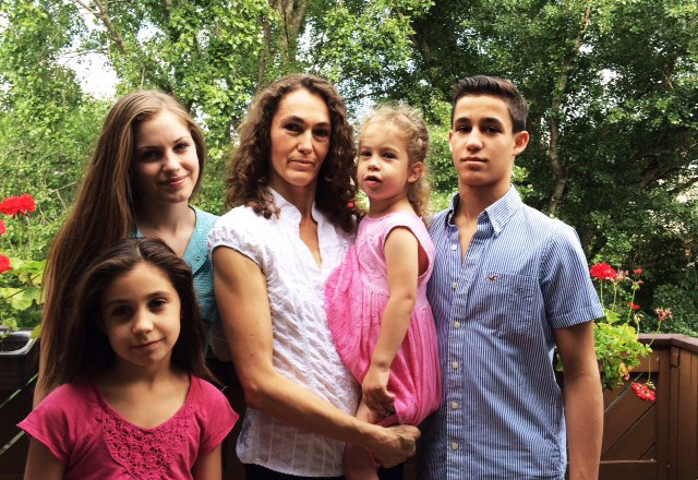 Szülés után másnap munka? – Amerikában nem jár 