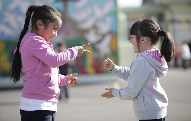 9+1 játék, hogy ne unatkozzon a gyerek a kocsiban 9+1 játék, hogy ne unatkozzon a gyerek a kocsiban
