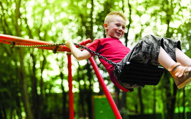 Veszélyes játszóterek?