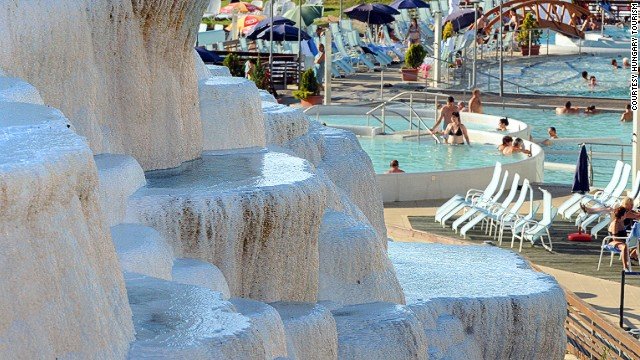 10 legjobb magyar termálfürdő a CNN szerint 10 legjobb magyar termálfürdő a CNN szerint