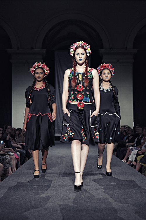 A sokszínűség öltöztet