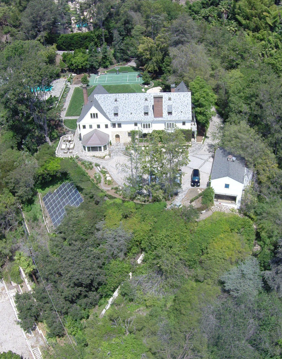 Sandra Bullock otthona, ahova betört a zaklató