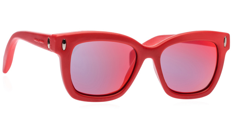 Itt a törhetetlen napszemüveg!