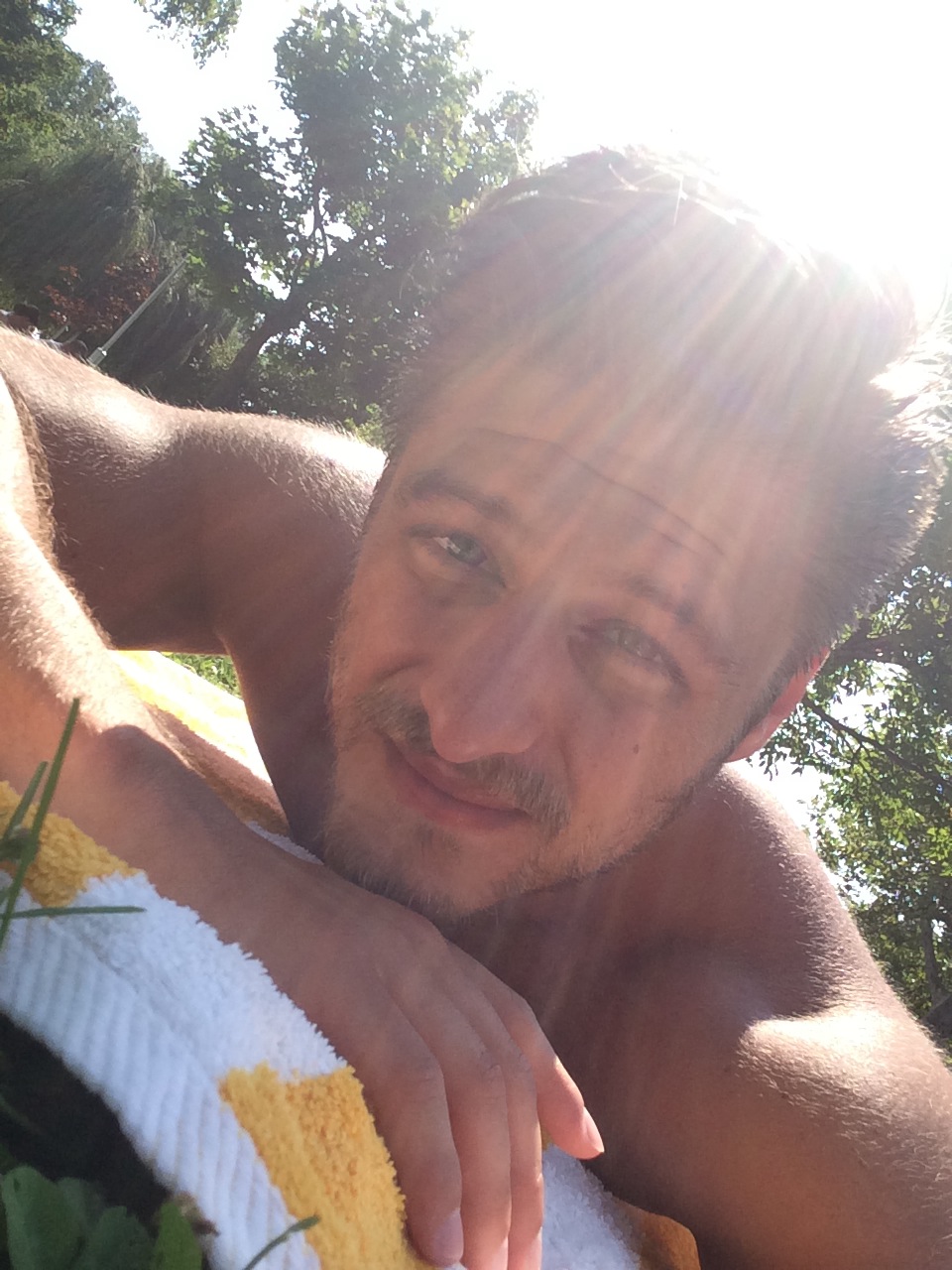 Baronits Gábor egy napja 10 szelfiben