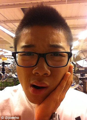 Fogfájós szelfi az új divat