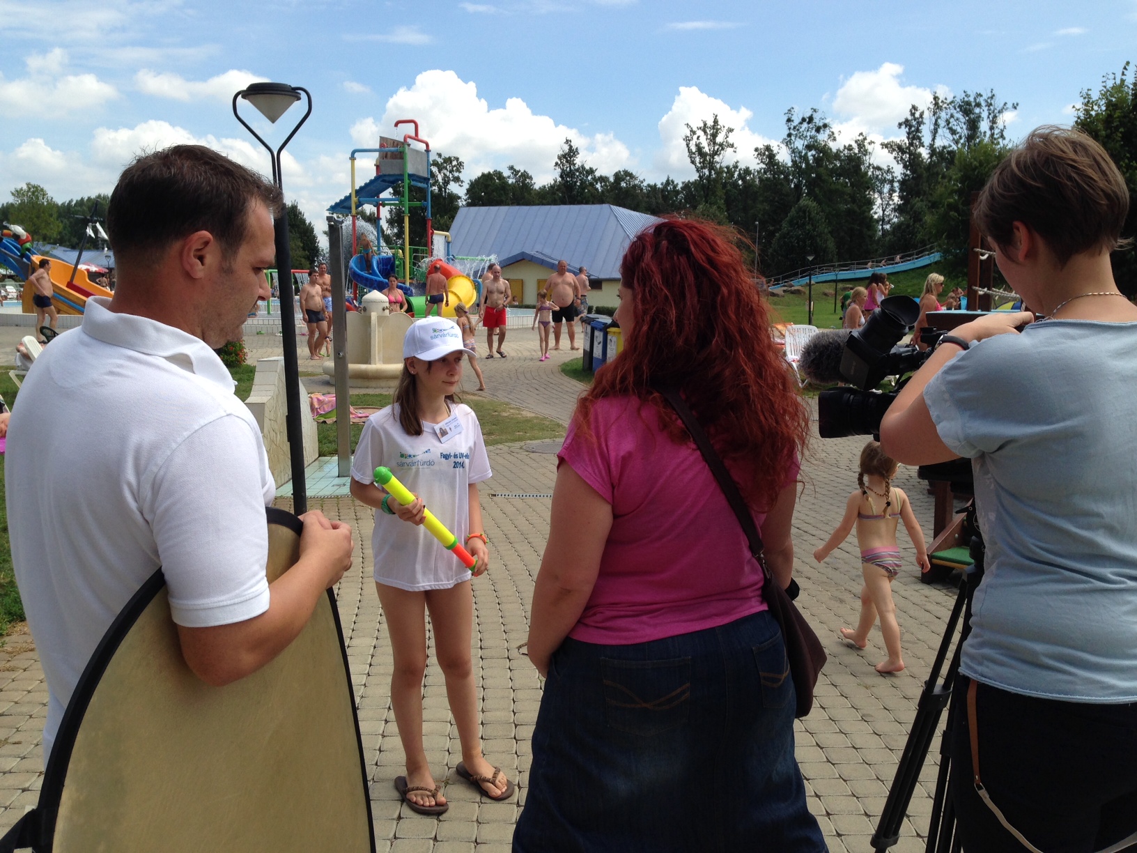 Gyermekmunka Sárváron: UV-ellenőr is 