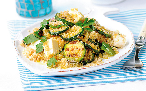 Mit főzzek ma vacsira? Cukkinis kuszkuszt!