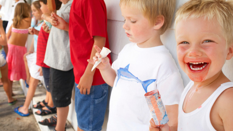 Egy lavórnyi bölcsesség, hogy pecsétek nélkül vészeljük át a nyaralást Egy lavórnyi bölcsesség, hogy pecsétek nélkül vészeljük át a nyaralást