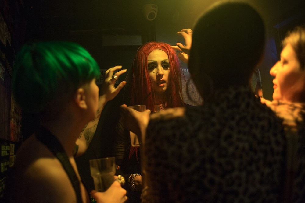 Férfiből nő: egy éjszakára