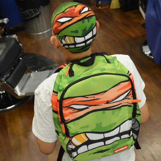 Nem hiszed el, mire képes ez a hajszobrász 