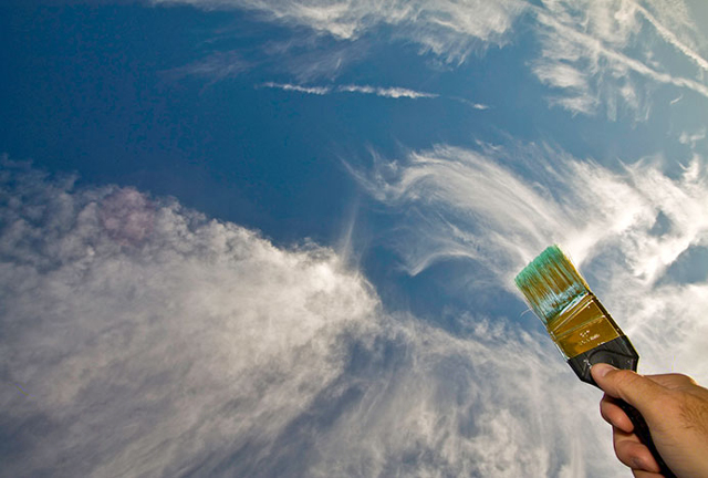 Lenyűgöző képek: felhőkkel játszó emberek