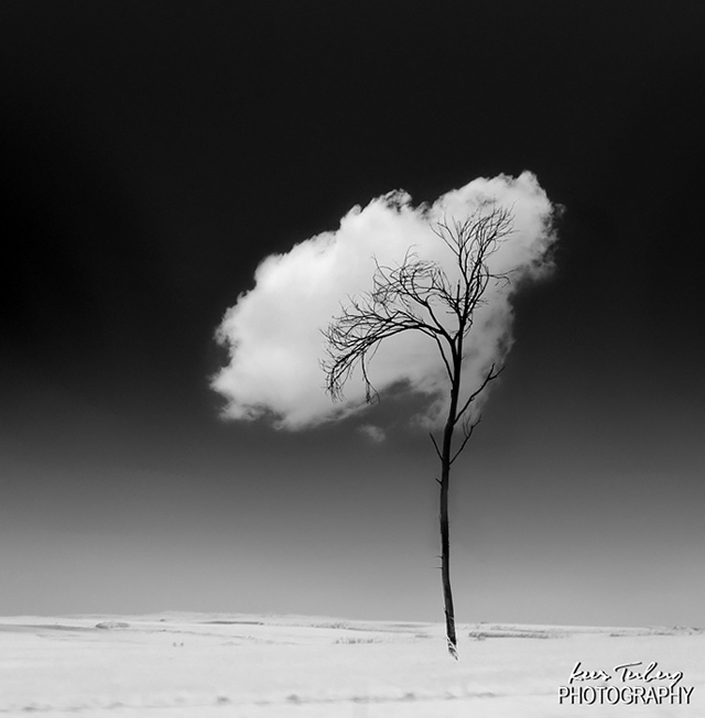 Lenyűgöző képek: felhőkkel játszó emberek