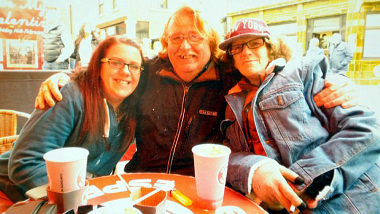 Kate, Karen és a jelenlegi párja, Tony