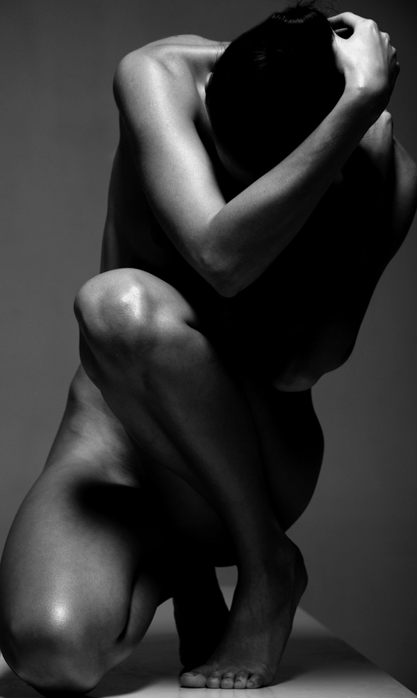 18+: A női test feketén, fehéren - aktok