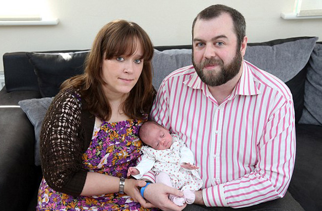 Ebédszünetben szülte meg a gyermekét