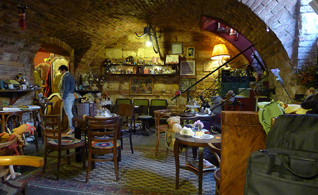 A kávét szeretni nem kell félnetek jó lesz