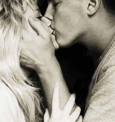 18+: Boldogtalan szeretők, akik nem bírják egymás nélkül