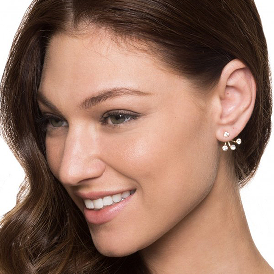 Idén ősztől a fordított fülbevaló a trendi