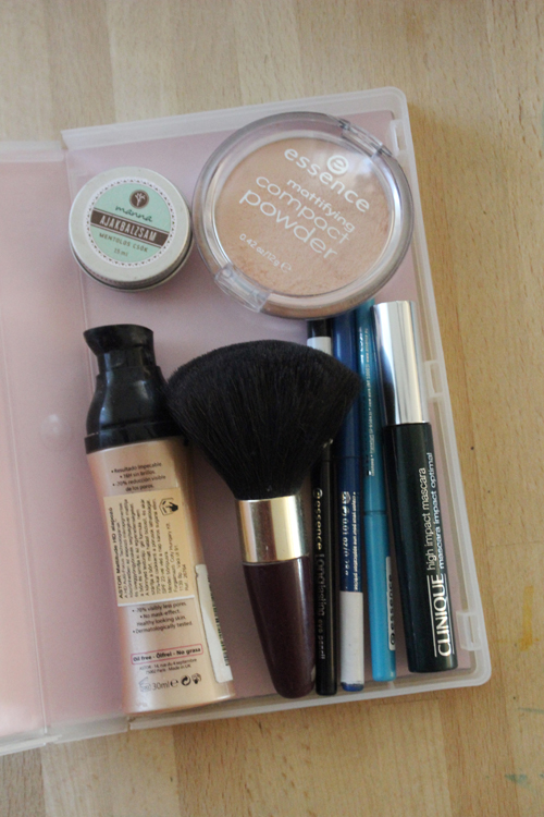 Hasznosítsuk újra a videokazetta-tokokat!