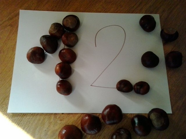 Három játék gesztenyével