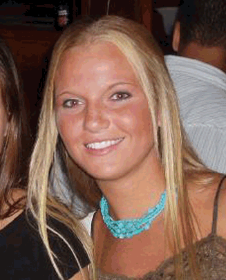 13 ember, aki minden fotón ugyanúgy néz ki