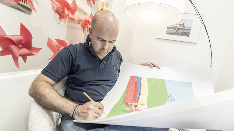 Pólókollekció egy festőművésztől Pólókollekció egy festőművésztől