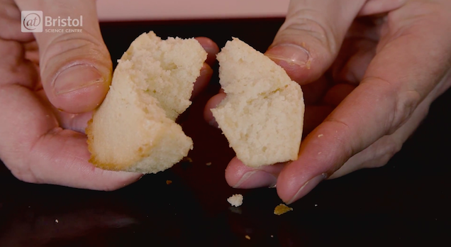 Így készül a tökéletes piskótatészta