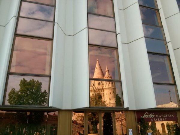 Gyerekekkel Budapesten - Hol nézegeti magát a Halászbástya?