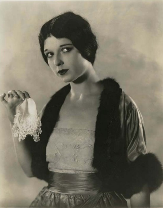 Nagyon érdekes dolgok a zsebkendő történetéből