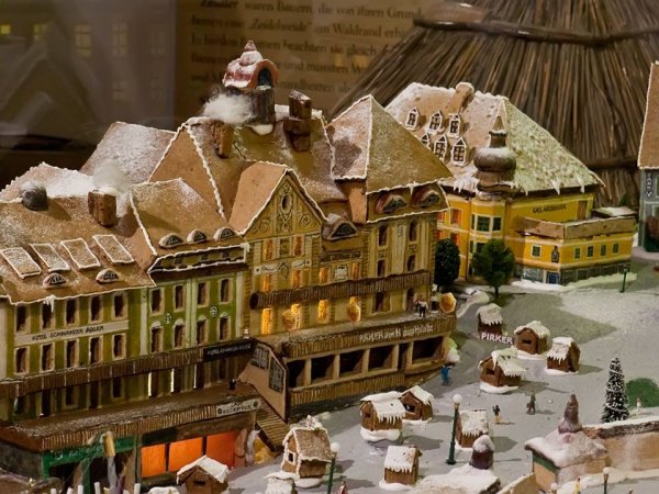 Hangulatos karácsonyi vásárok nem csak Bécsben