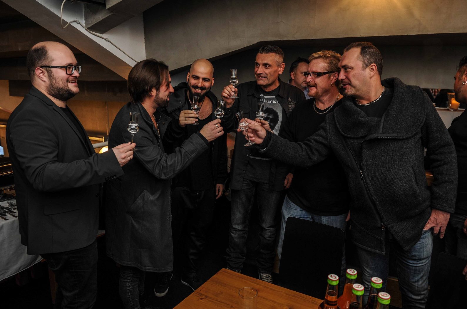 Csúszós talajra tévedt az Irigy Hónaljmirigy - galéria