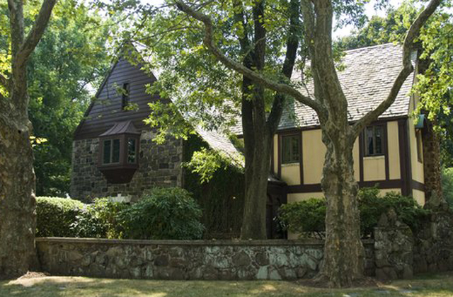 Eladó a Corleone család háza