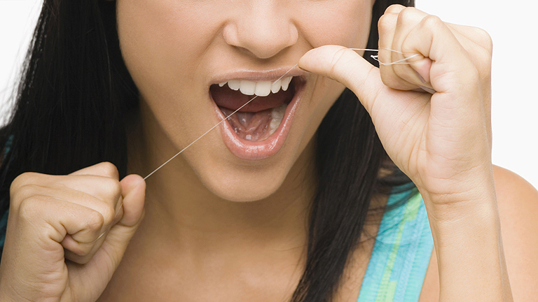 Hihetetlen, de igaz: nem mosnak fogat!