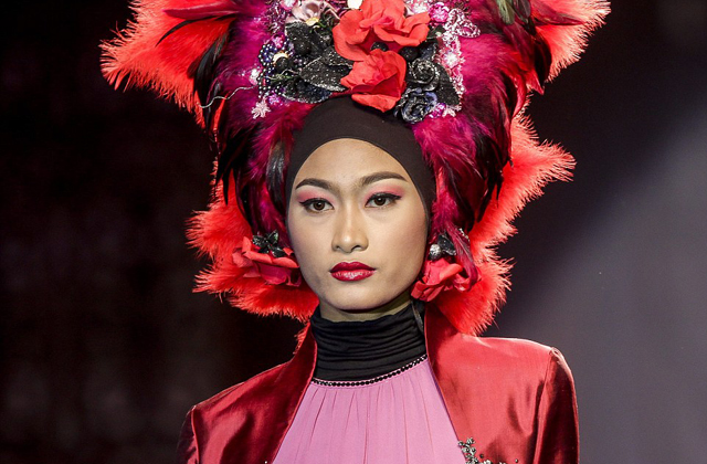 Ráktúlélőkből lettek modellek