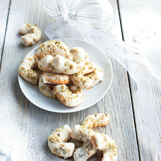 4 ünnepi sütemény 4 ünnepi sütemény