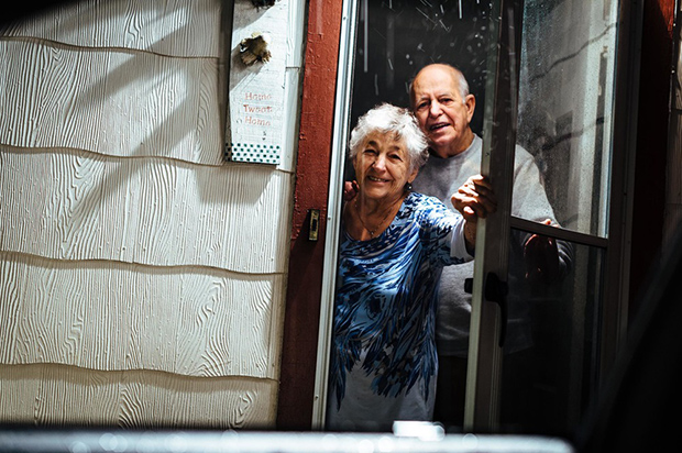 megható képkockák: így búcsúznak gyermeküktől a szülők
