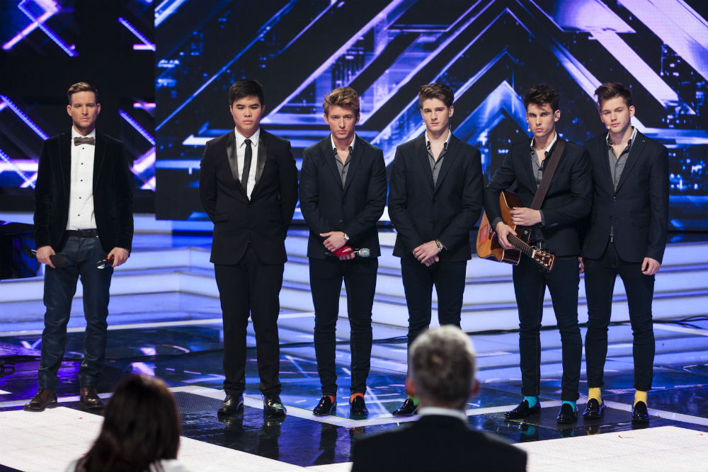 X-faktor: A Spoon külön szorít Bejinek