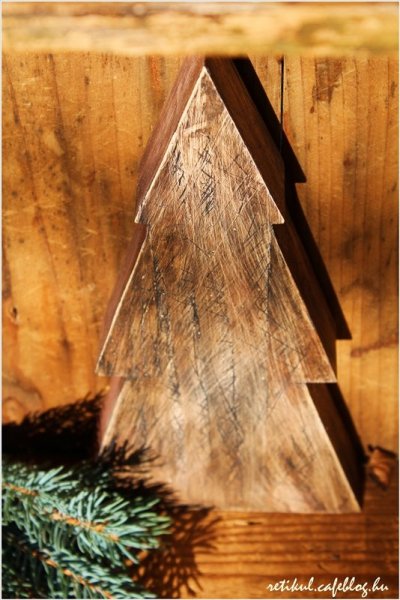 Így készíts öreg fenyőt