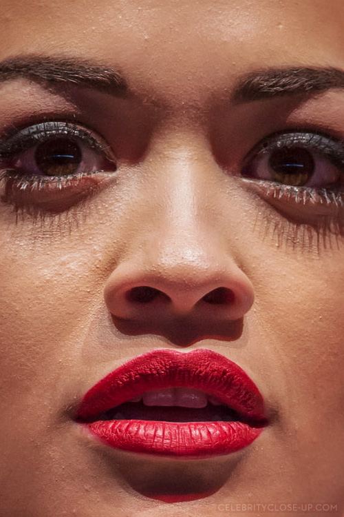 10 híresség arca egészen közelről - galéria 10 híresség arca egészen közelről - galéria