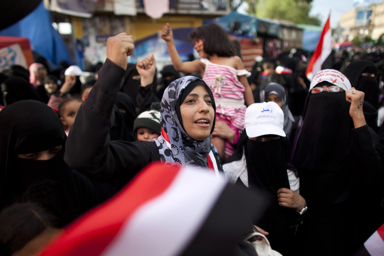 Köztünk élő hősnők - a XXI. század Jeanne D' Arc-jai Köztünk élő hősnők - a XXI. század Jeanne D' Arc-jai