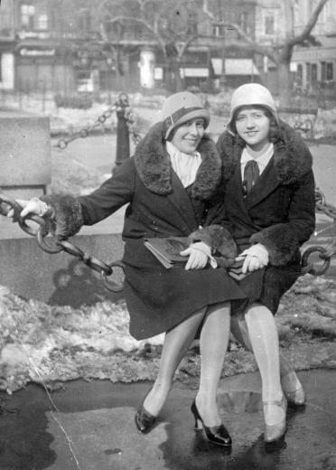 15 magyar utcaidivat-fotó a harmincas évekből 15 magyar utcaidivat-fotó a harmincas évekből