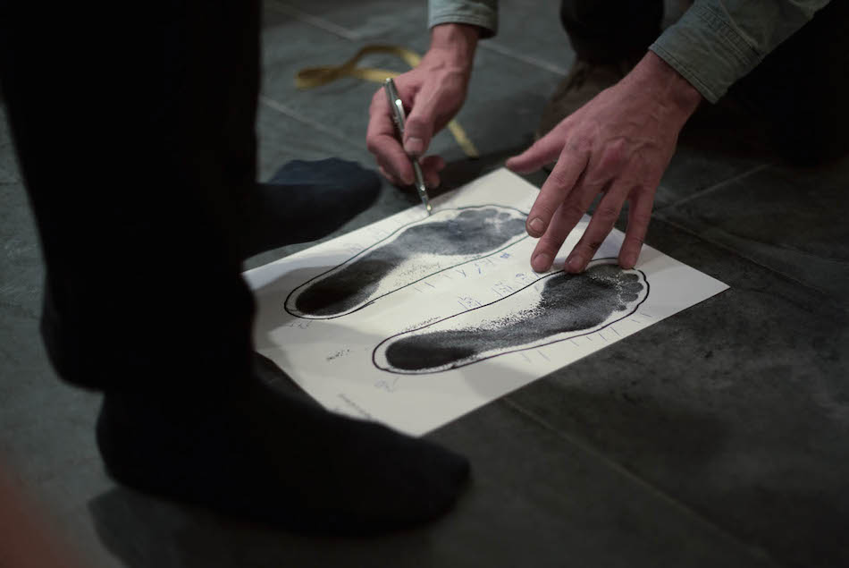 Így készülnek a legdrágább cipők - fotók