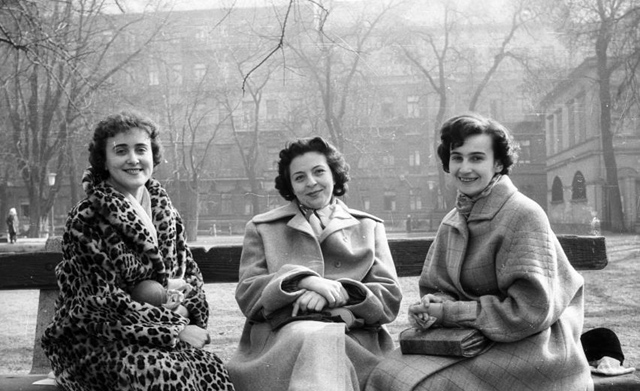 15 magyar utcaidivat-fotó az ötvenes-hatvanas évekből 15 magyar utcaidivat-fotó az ötvenes-hatvanas évekből