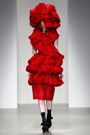 A 10 legbizarrabb kreáció az idei divathetekről