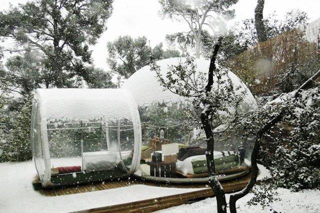 Életnagyságú hógömb